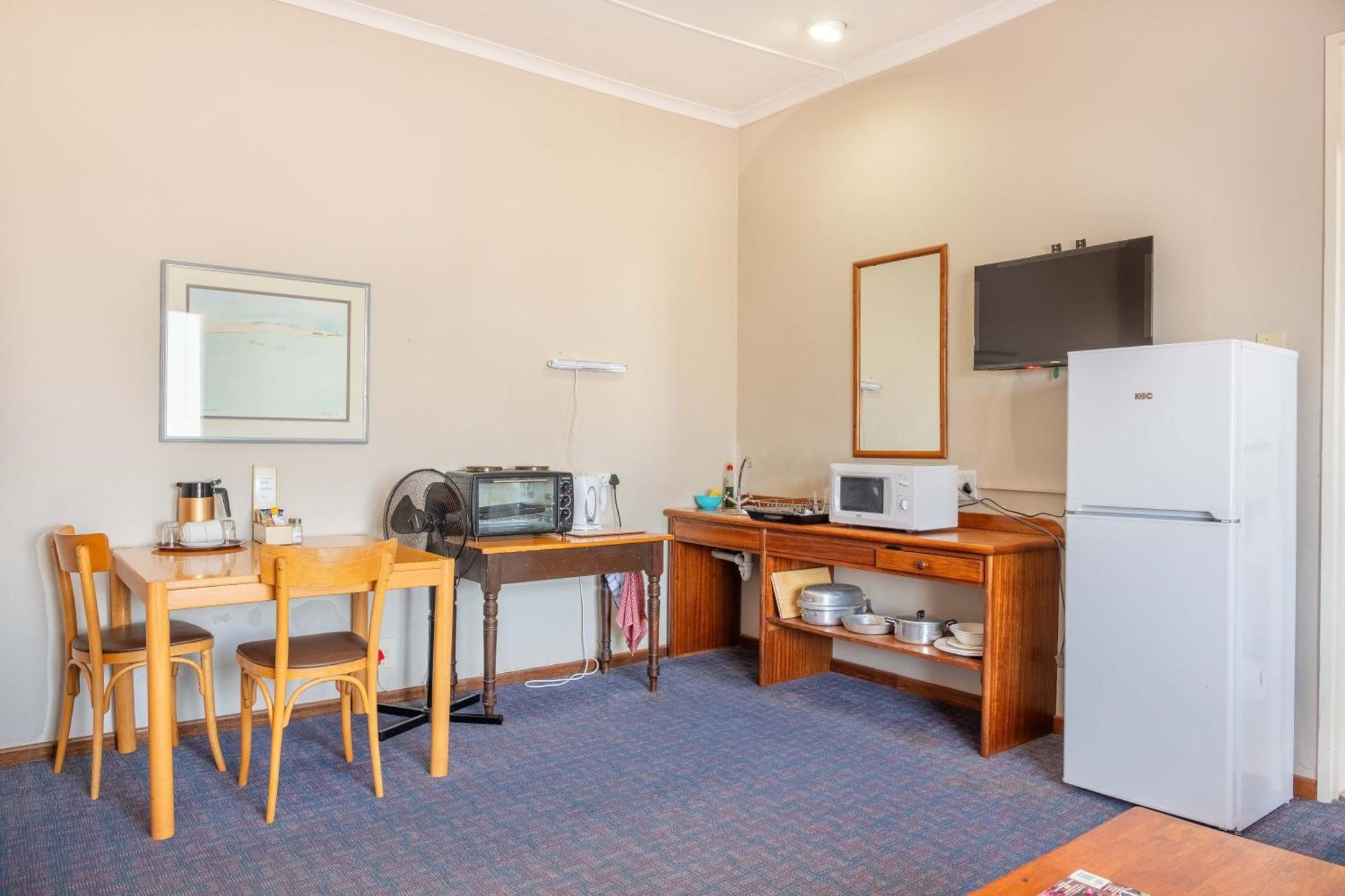 Karoo Country Inn Middelburg  Esterno foto